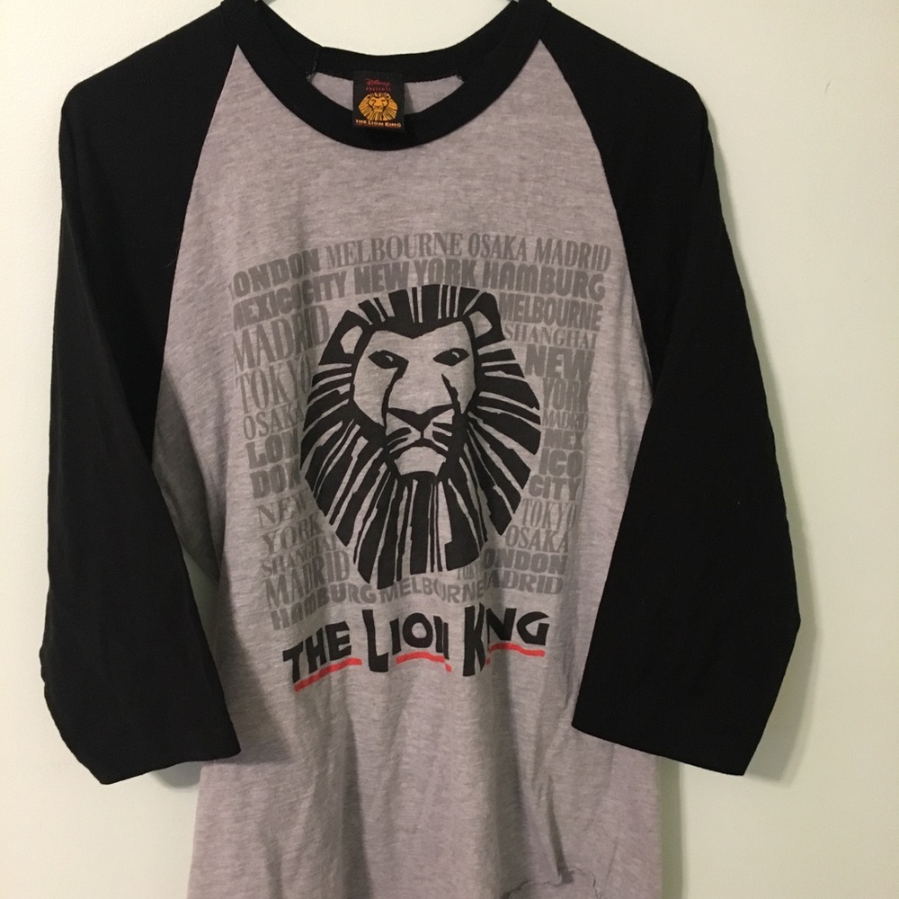 Disney Presents (Broadway) | Lion King Raglan Tee